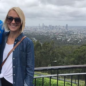 Meet your Posher, Leah